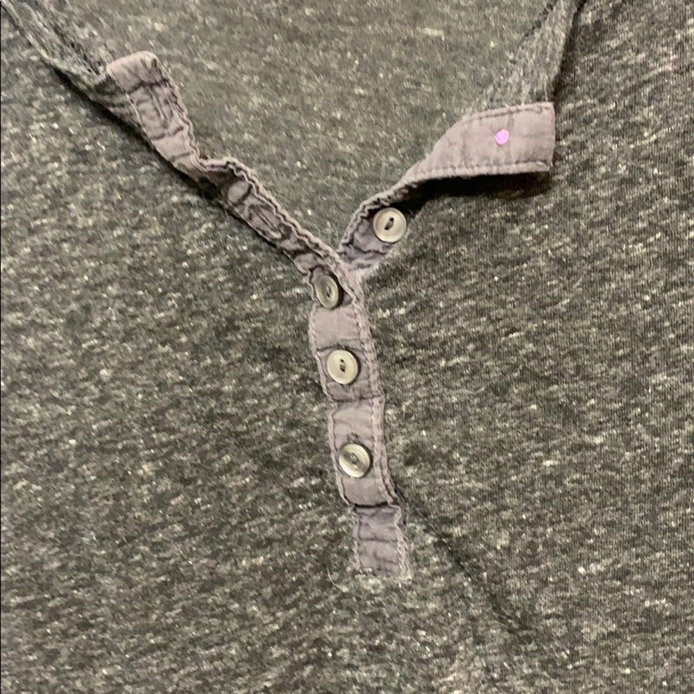 Final price drop🌸Large 3/4 sleeve American Eagle - Picture 3 of 4